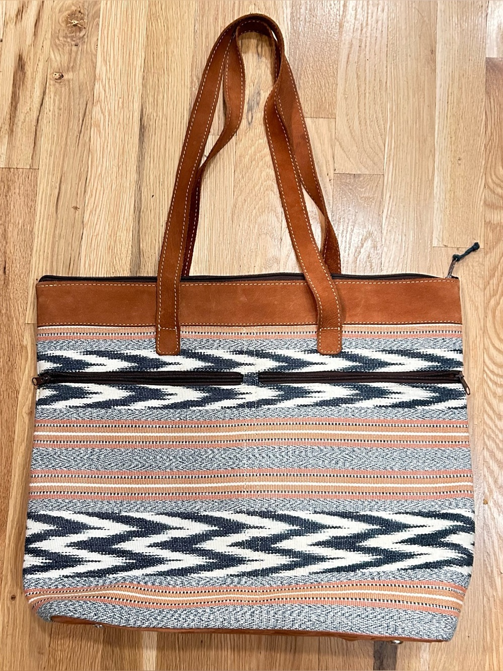 Woven Tote Bag Southwestern Design Leather And Suede Trim & Handles
